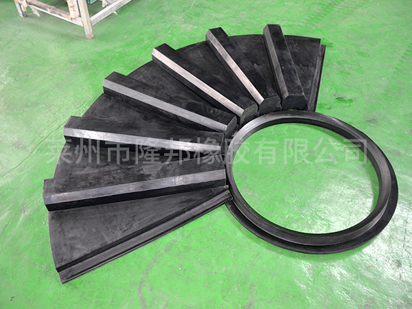 乐竞lejing(中国)教您如何选择好的球磨机橡胶衬板